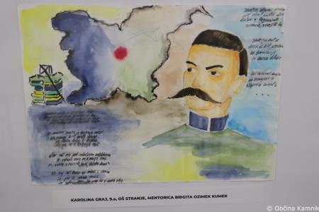 V prostorih občinske stavbe na ogled razstava literarnih in likovnih del na temo Častni občan Kamnika (59)